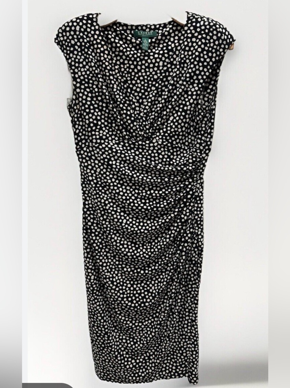 LAUREN Ralph Lauren Sleeveless DRESS SZ 8 Polka Dots V Neckline Black White